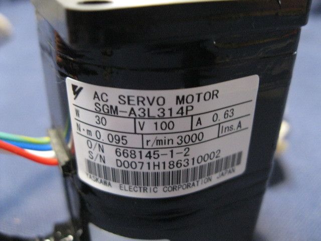 DNS YASAKAWA MOTOR, AC SERVO 7 39 53642 SGM A3L314P  