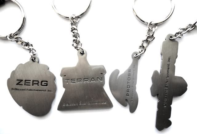 StarCraft II 2 ZERG TERRAN PROTOSS Keychains Keyrings  