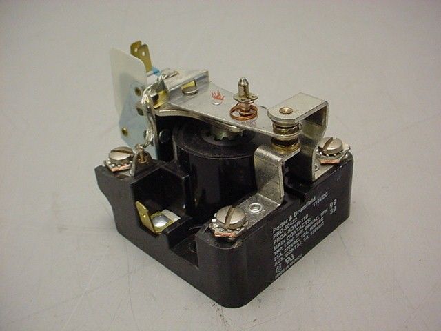 POTTER BRUMFIELD 25A 277VAC 2 POLE RELAY SPDT 110V  