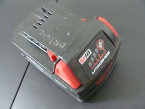 Milwaukee M18 18V 48 11 1828 Li Ion Battery XC Lon S53  