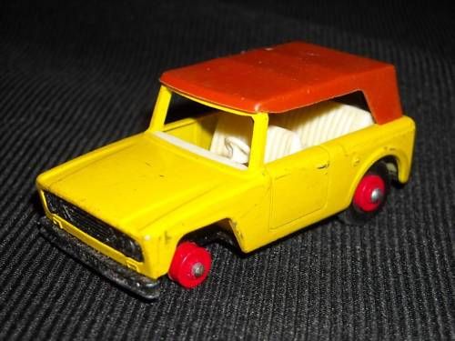 Vintage Lesney Matchbox 1969 Die Cast Field Car No.18  