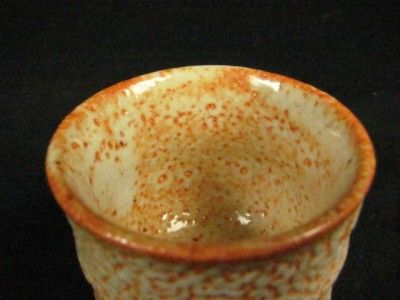 JAPANESE VINTAGE SIGNED CERAMIC SAKE CUP ORIBE YAKI NR  