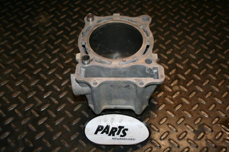 Polaris Predator 500 Cylinder Top End Motor Engine OEM  