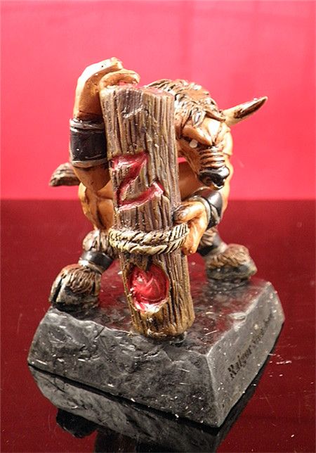 WARCRAFT DOTA ALLSTARS Raigor Stonehoof figurine  