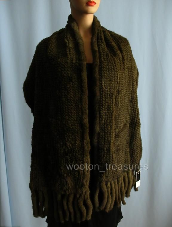 This stole is made of strips of mink fur knitted into a loose mesh 