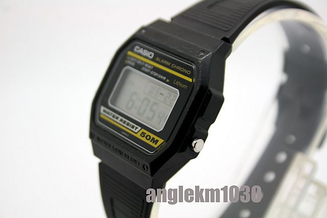 Rare Vintage Casio W 14 Digital Watch LCD JAPAN USED  