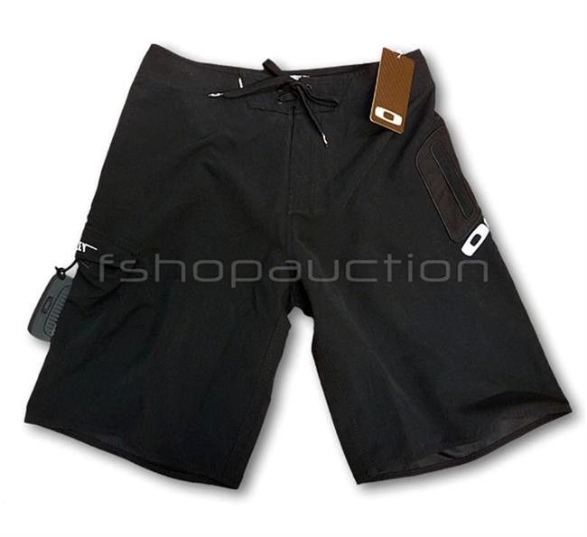 Oakley Whiplash Black Size 32 Mens Boys Surf Swim Summer Boardies 