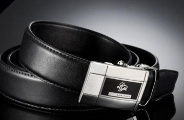 Mens Black Leather Belts with Auto Lock Buckle/ 43in  