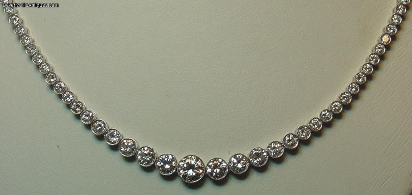 Superb 11 Carats Diamonds Platinum Necklace 25.9g  