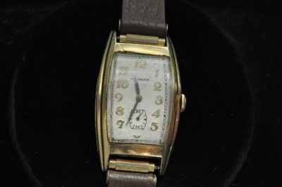 VINTAGE WALTHAM 17J WRISTWATCH CALIBER 887 KEEPING TIME  