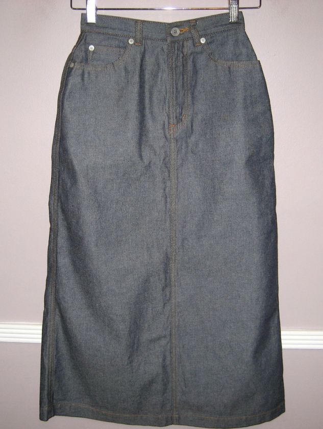 Womens UNIQLO Blue Denim Skirt Size 24 Waist  