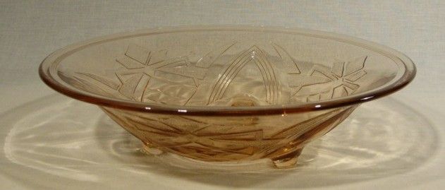 c507 Nice 10½ VALLUX FRUIT BOWL Val St. Lambert  