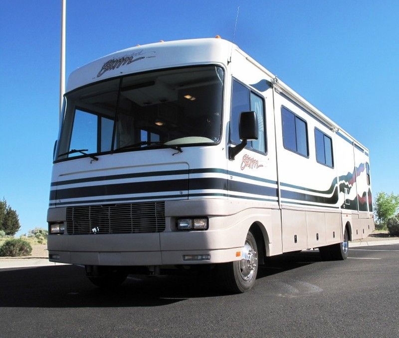 1999 Fleetwood Southwind  