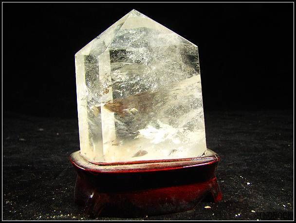 1LB Selected CLEAR QUARTZ Point + Base  