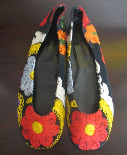 Suzani Flats from Turkey Size 10 US, 42 EU  