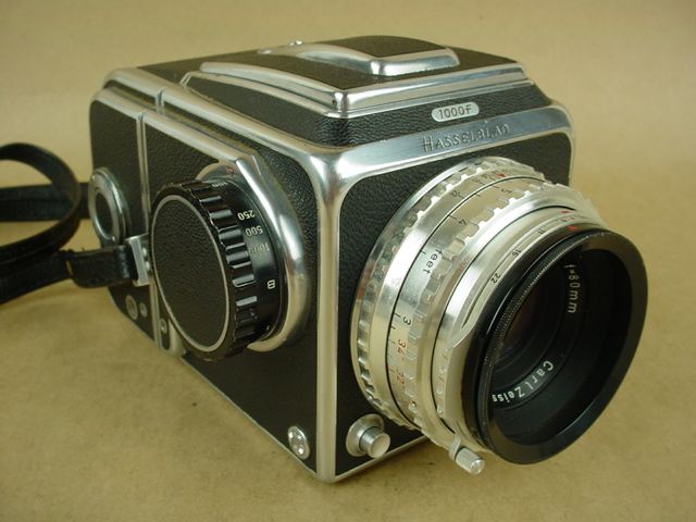 Hasselblad 1000F w/2.8 Zeiss Tessar Beautiful 1950s Vintage 6x6 SLR 