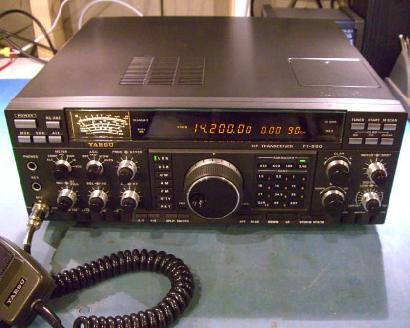 YAESU FT 990 AC/DC HF TRANSCEIVER 2.4KHz, 2.0KHz and 500Hz Filters 