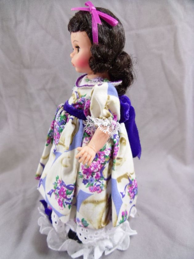 Madame Alexander Wendy 8 Mothers Day Doll N/R  