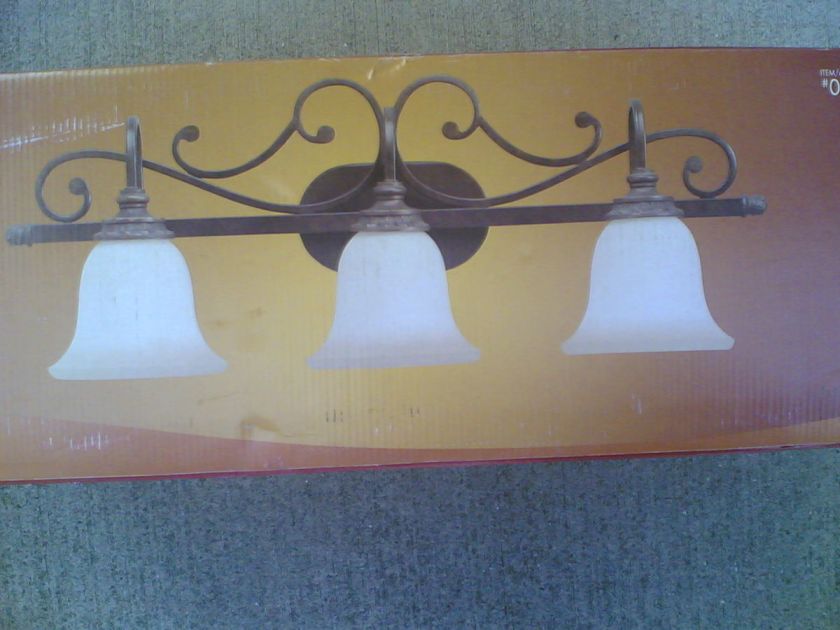 NIB Classy & Decorative 3 Lite Bathroom VANITY LIGHT ~ Lola (aged 