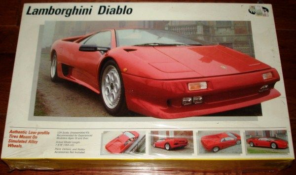 Testors Italeri 124 Lamborghini Diablo #235  