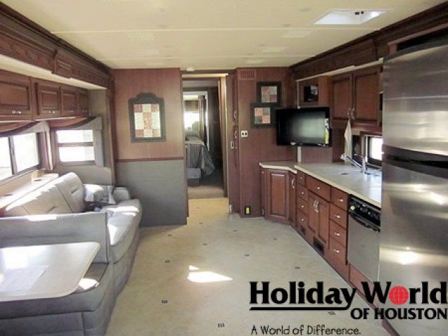 12 Fleetwood EXPEDITION 36M 360Horsepower Class A Diesel Motorhome 12 