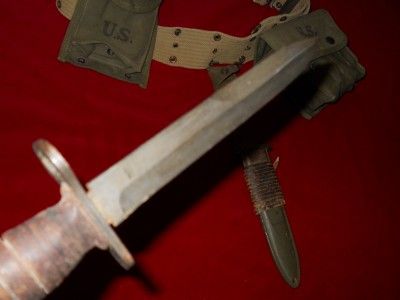 old WWII U. S. US M4 bayonet knife w/M8 scabbard + belt/POUCH/first 