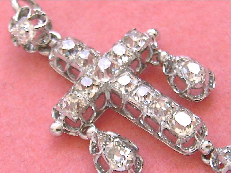   30ctw THICK CUSHION DIAMOND CHANDELIER CROSS PENDANT 1930  