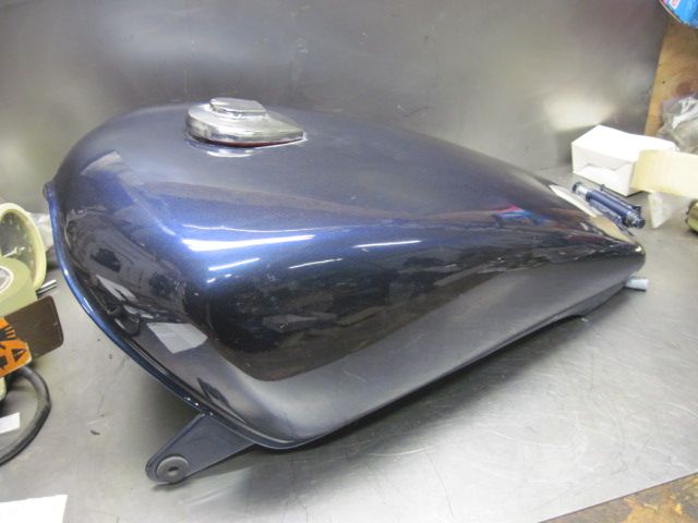 Honda 1985 V30 Magna VF500C Gas Fuel Tank Dent Free & Clean  