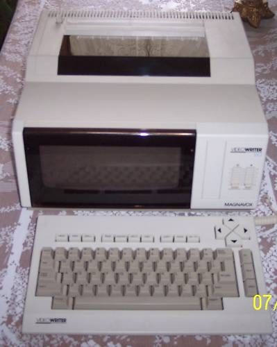 VIDEOWRITER 160 MAGNAVOX WORD PROCESSOR  