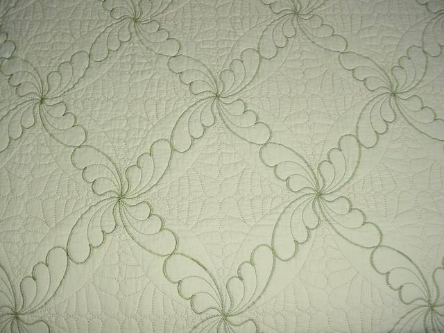 PC QUEEN CLASSIC EMBROIDERY SET QUILT SHABBY 100% COTTON NEW