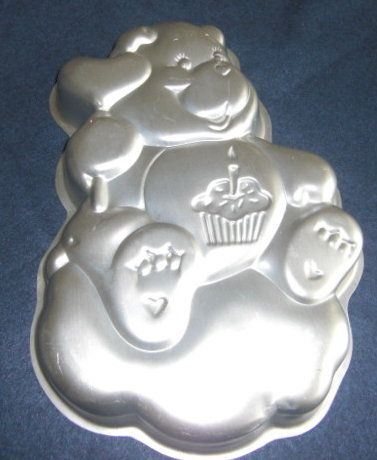 Care Bears Bear Cupcake 1983 Wilton Cake Pan VERY NICE  