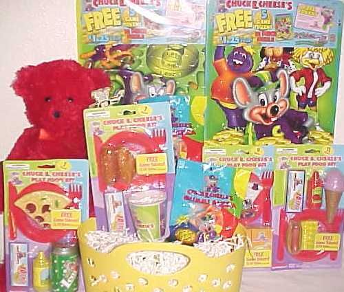 NEW CHUCK E CHEESE TOY LOT TOYS GAME BIRTHDAY GIFT SET  