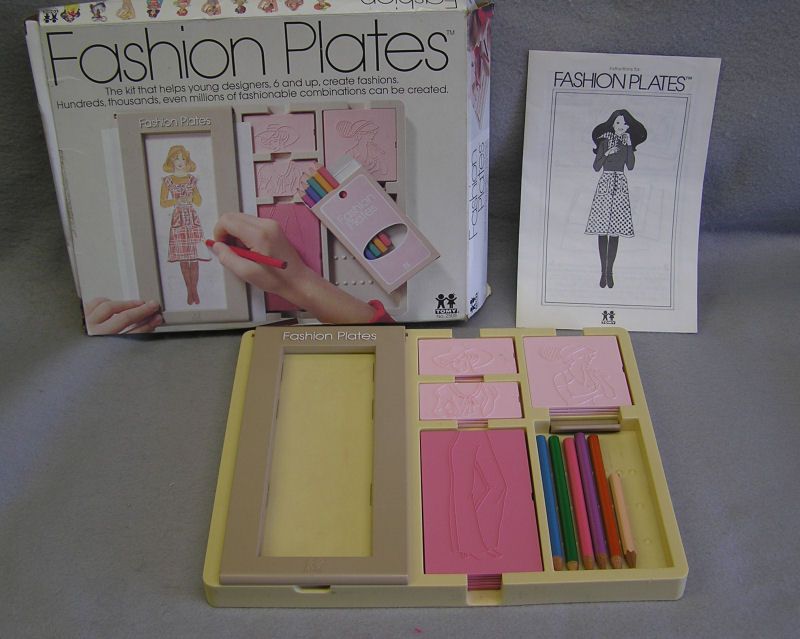   fashion design play playset game 1970s retro hip cool clothing design