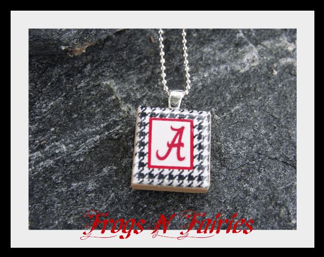 ALABAMA HOUNDSTOOTH SCRABBLE TILE NECKLACE  