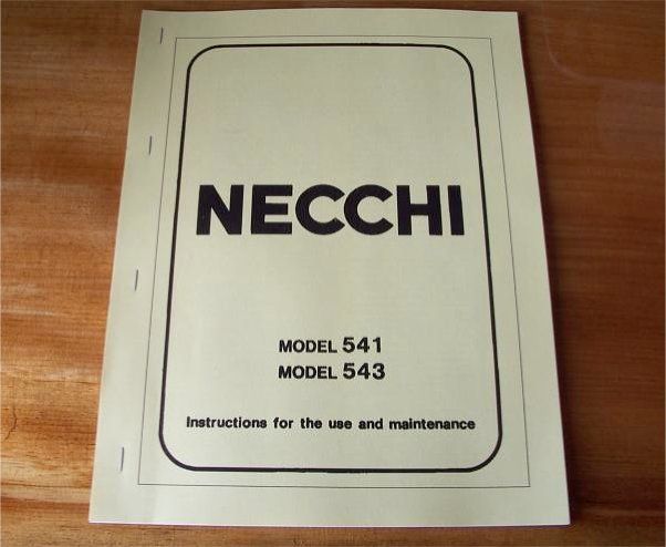 Vintage Necchi 543 Sewing Machine   Excellent  