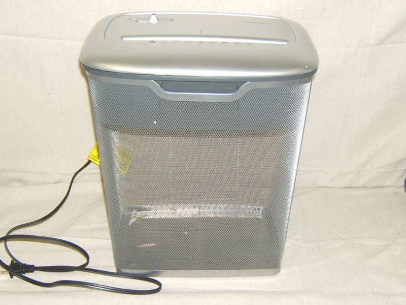 Paper Shredder Office Max OM99731 (as is)  