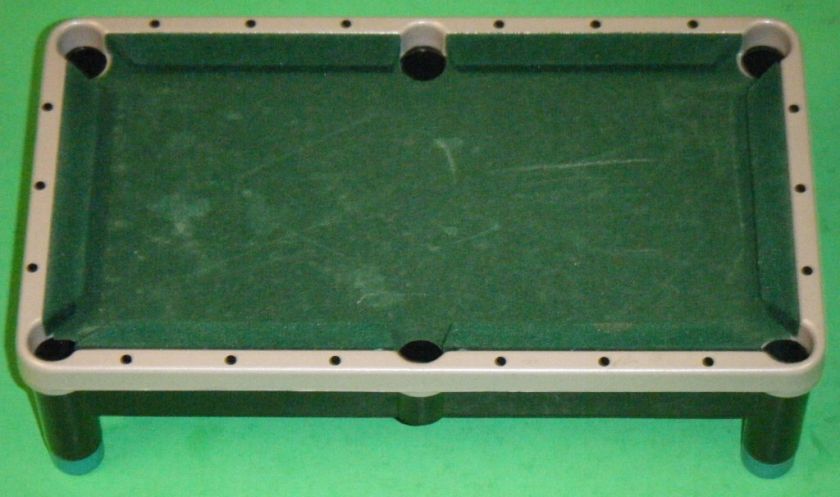 MINI POOL TABLE GAME   8 inches long   Travel Game  