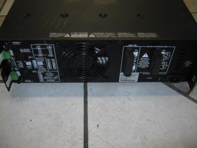 QSC ISA 500T POWER AMPLIFIER 900W  