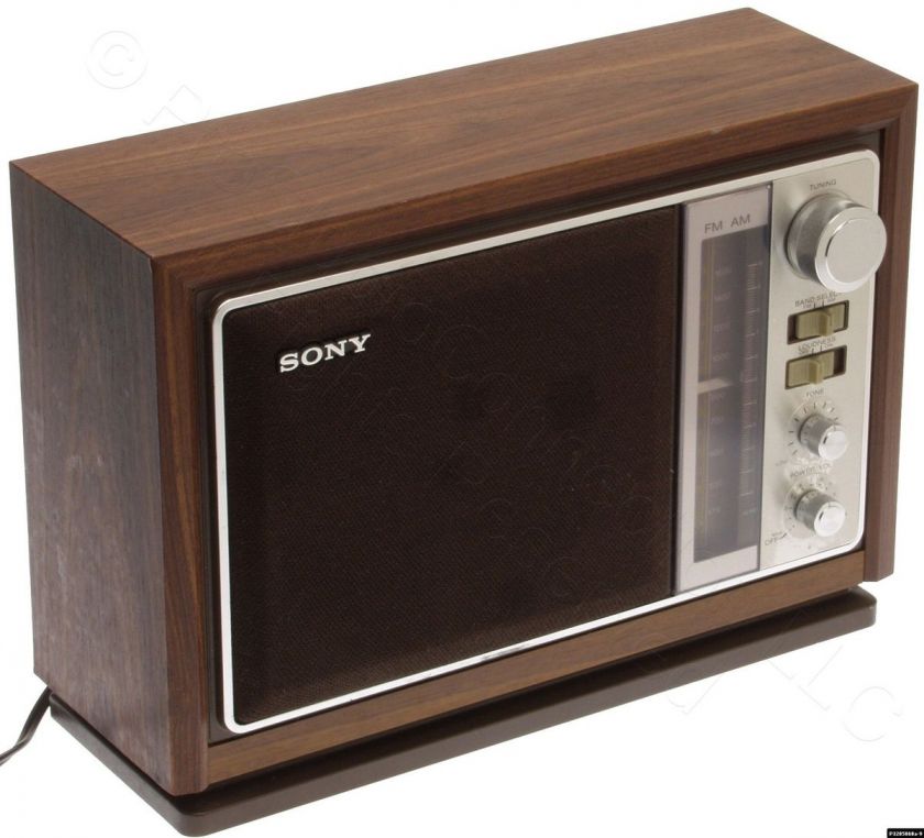 Sony ICF 9740W Vintage Audiophile Analog Table Radio AM/FM 115V 