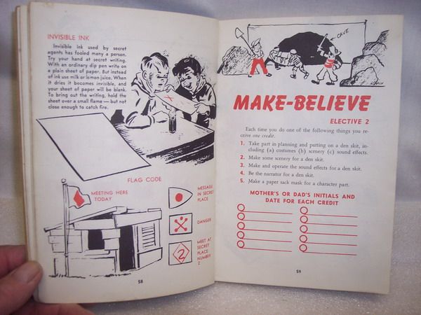 WOLF CUB SCOUT BOOK HAND BOOK 1962  